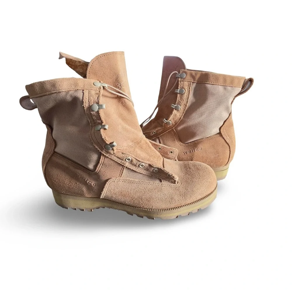 NWT Wellco Army Combat Boot Temperate Weather Vibram Suede‎ Tan Mens Size 15.5 R